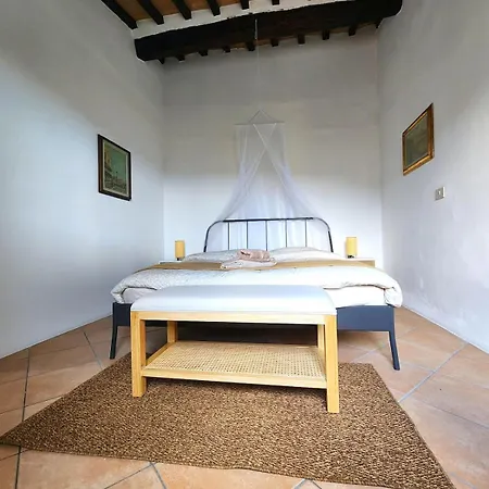 Authentic Tuscan Getaway شقة