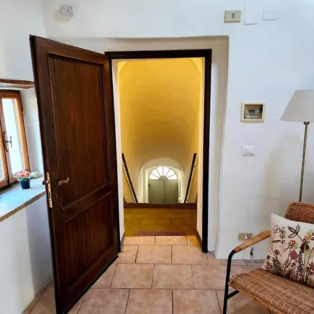 Authentic Tuscan Getaway * بمونتيكاتيني فال دي سيسينا